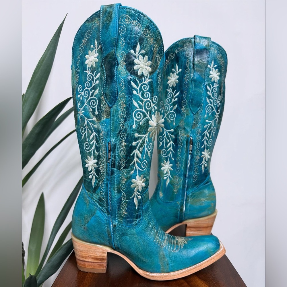 Women’s Boots